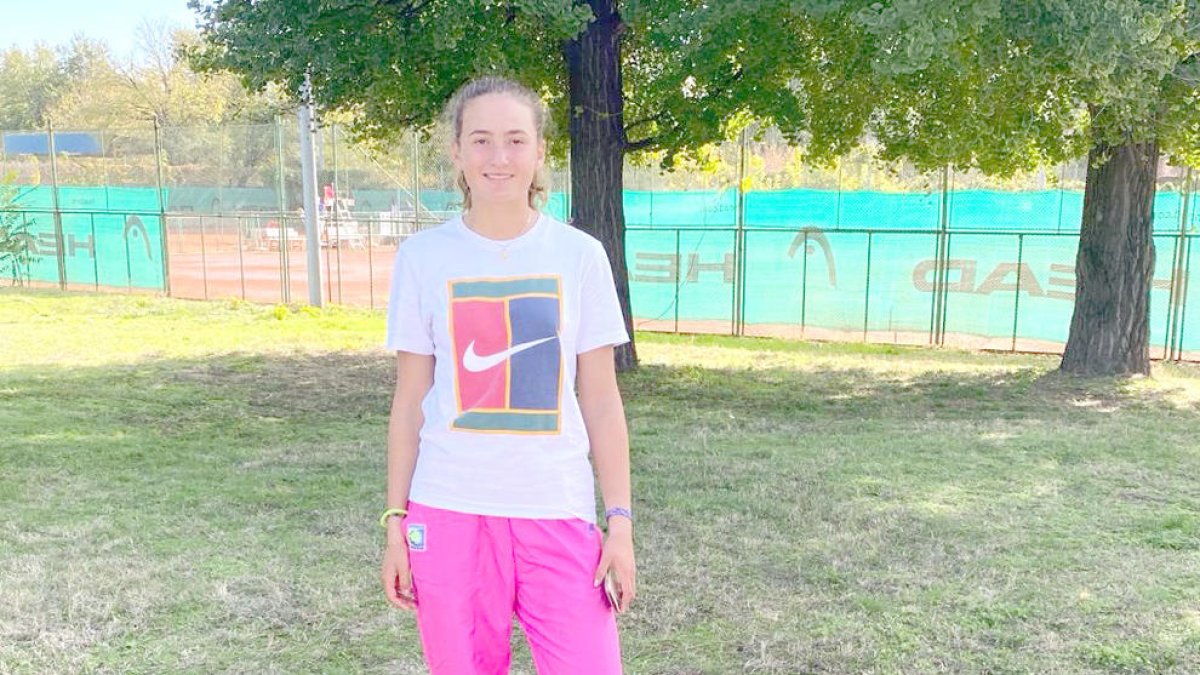 Vicky Jiménez accedeix a la segona ronda de l'ITF de Villena Trofeu Juan Carlos Ferrero