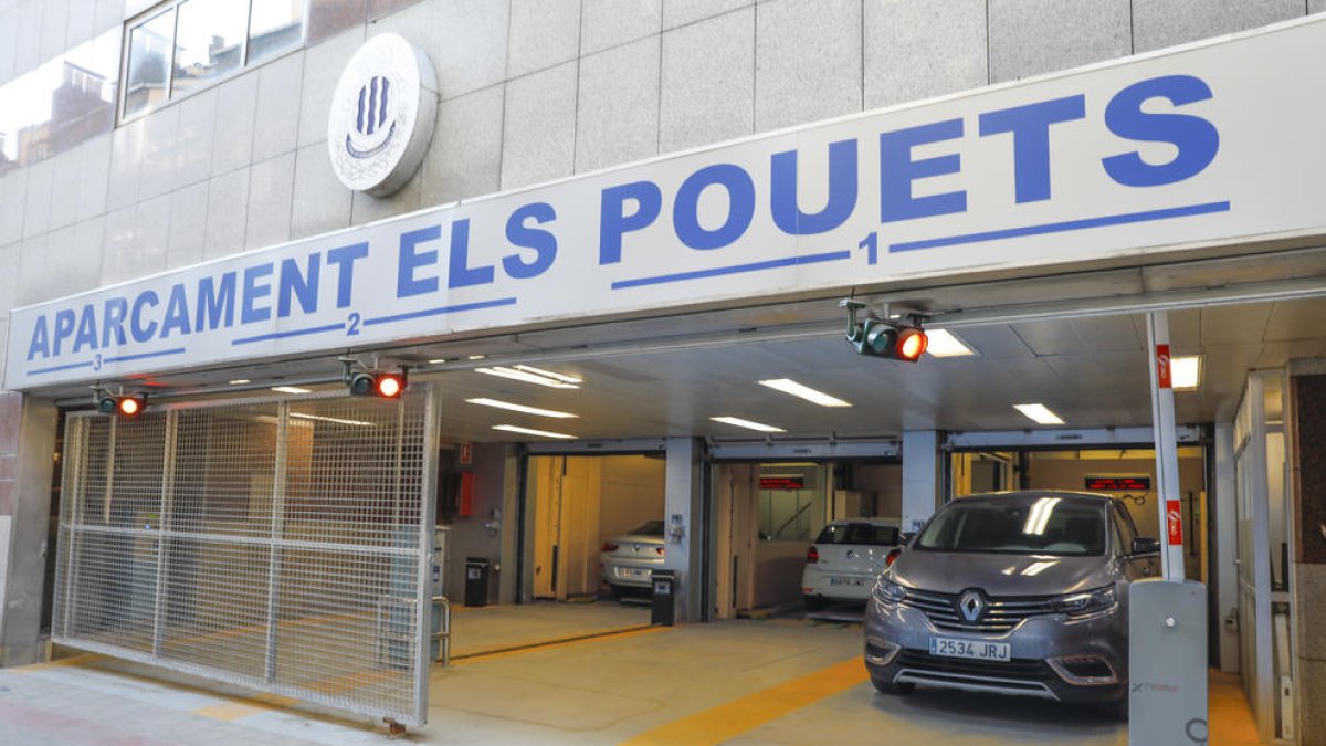 Aparcament els Pouets