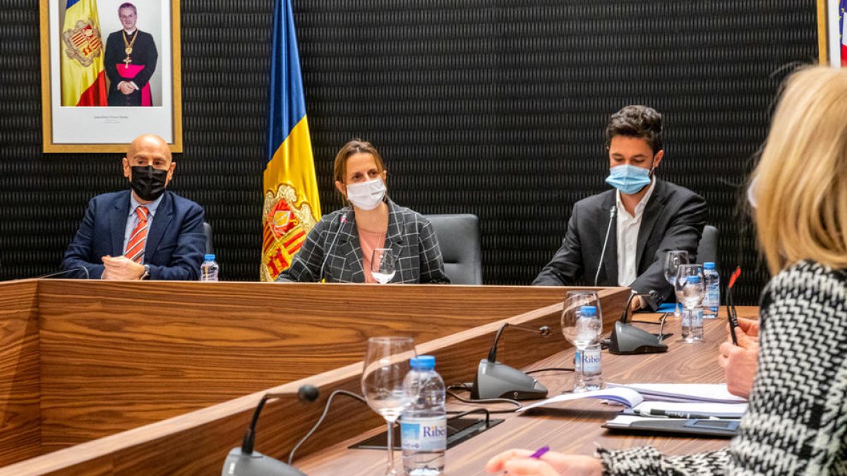 Dolsa s'enganxa amb la minoria per la vacant del cap de Finances a Escaldes