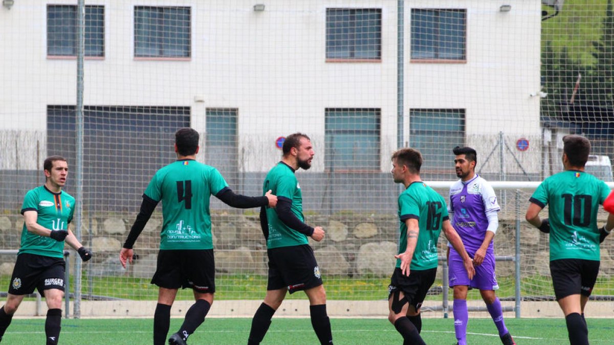 L'UE Sant Julià fica el cap al 'play-off' (0-3)