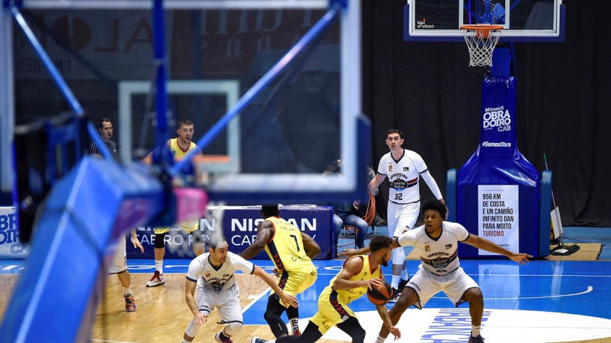 Pallissa a un equip sense forces (79-51)