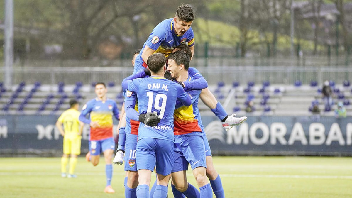 Triomf per seguir aspirant al play-off (3-1)