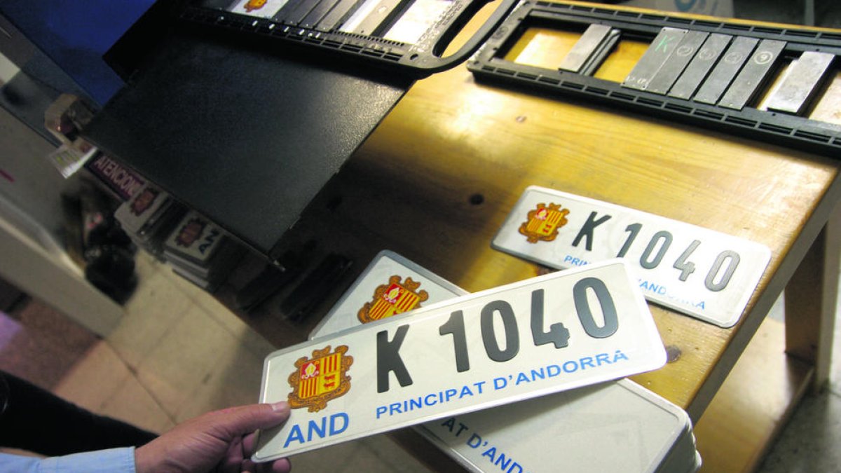 Plaques ben identificades