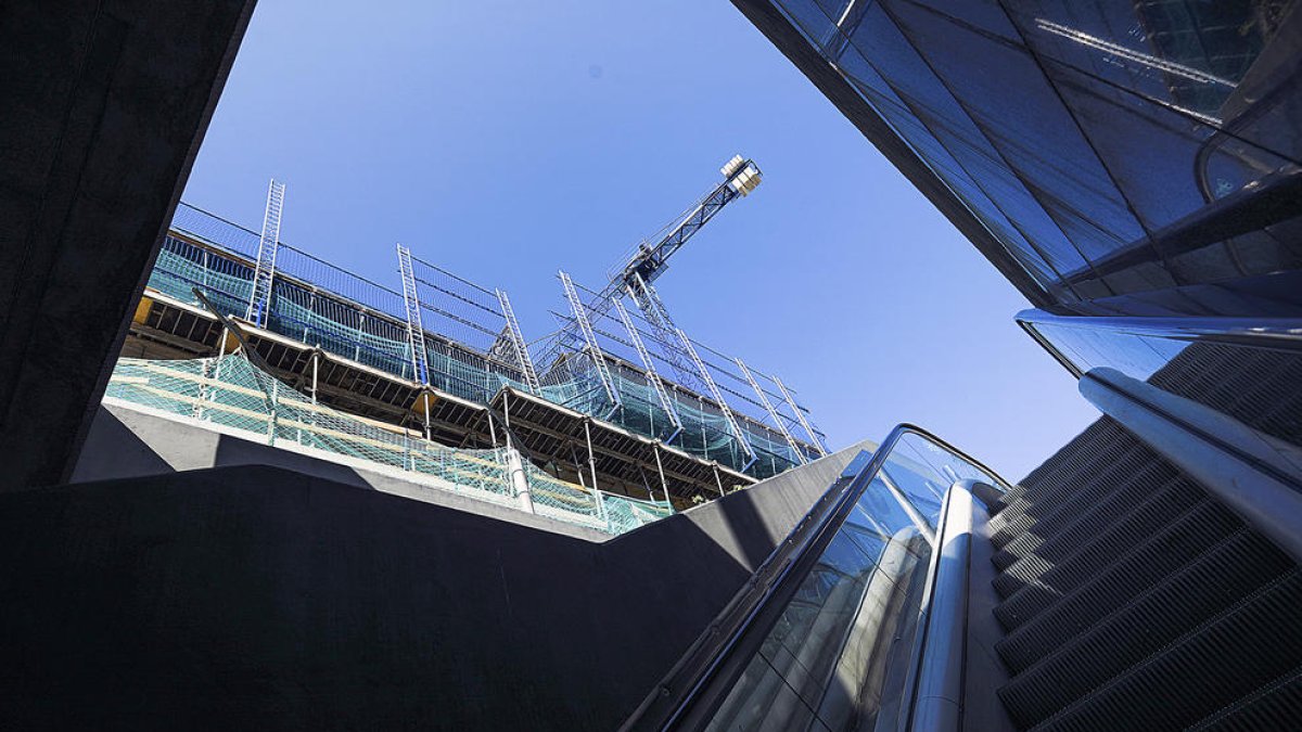 L'habitatge de luxe atrau els inversors dels països veïns