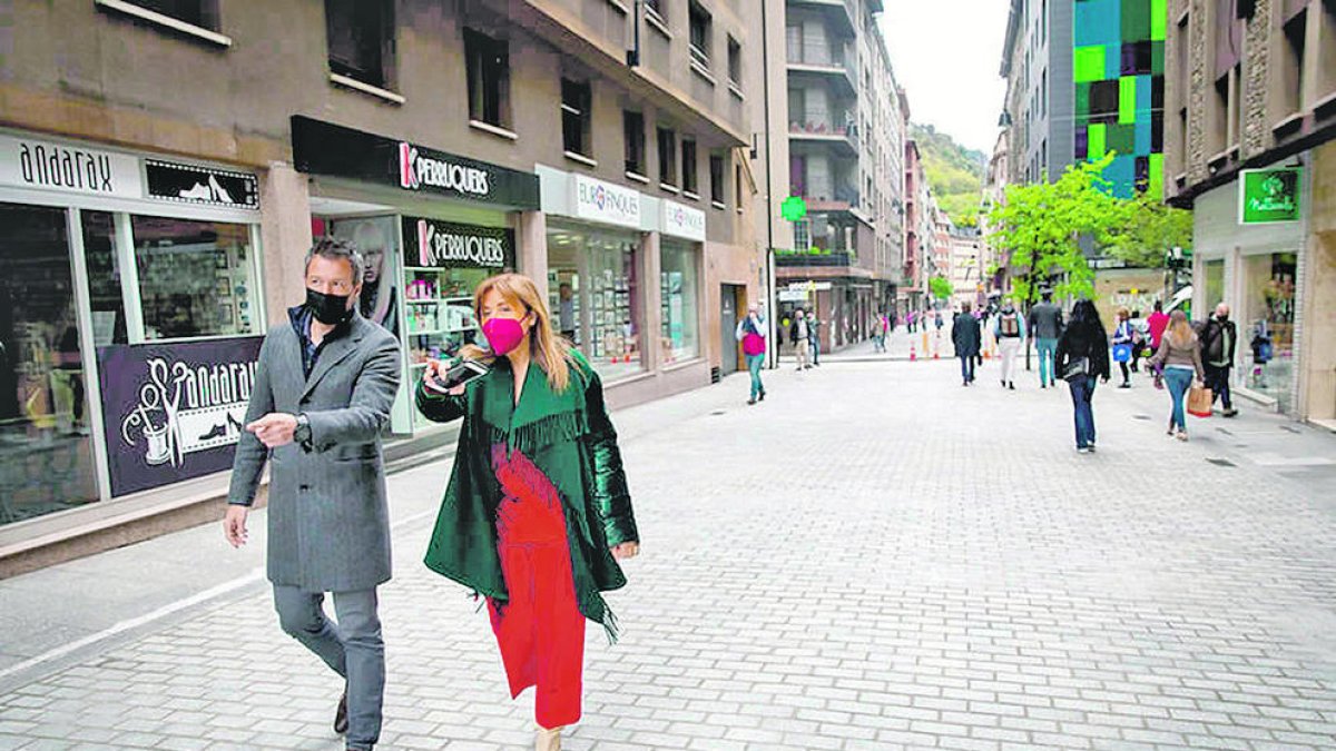 Messi i el carrer Callaueta, als set tuits