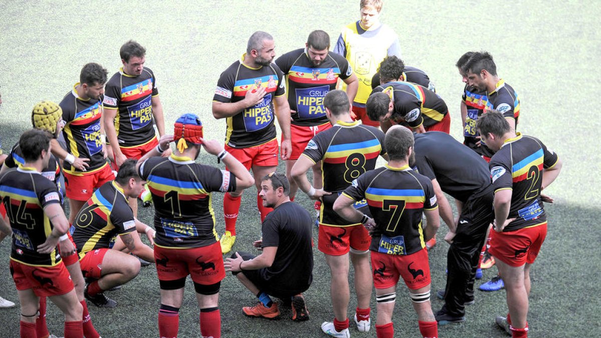 El VPC seguirà dos mesos més sense jugar