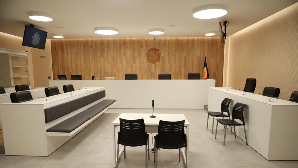 L'advocada de les dues parts