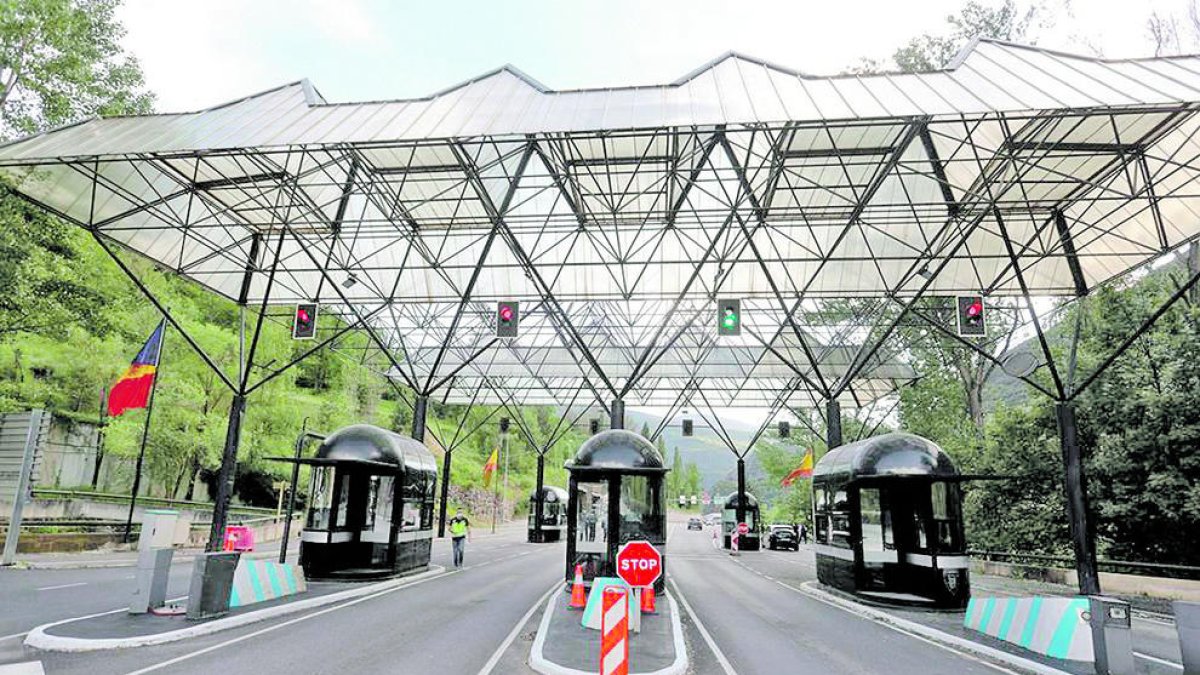 La Covid fa caure un 73,3 per cent l'entrada de visitants