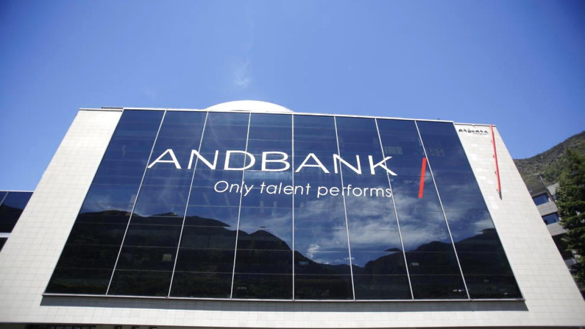 Creix un 23% el negoci d'Andbank Espanya