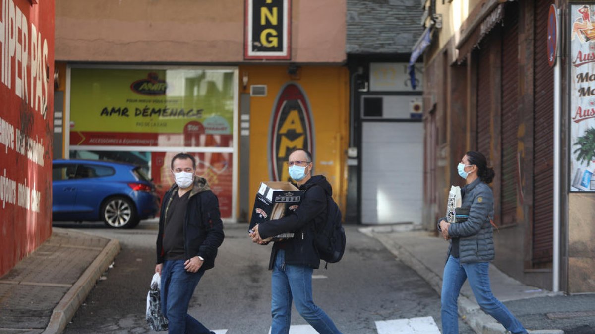 Però aquell senyor fuma?