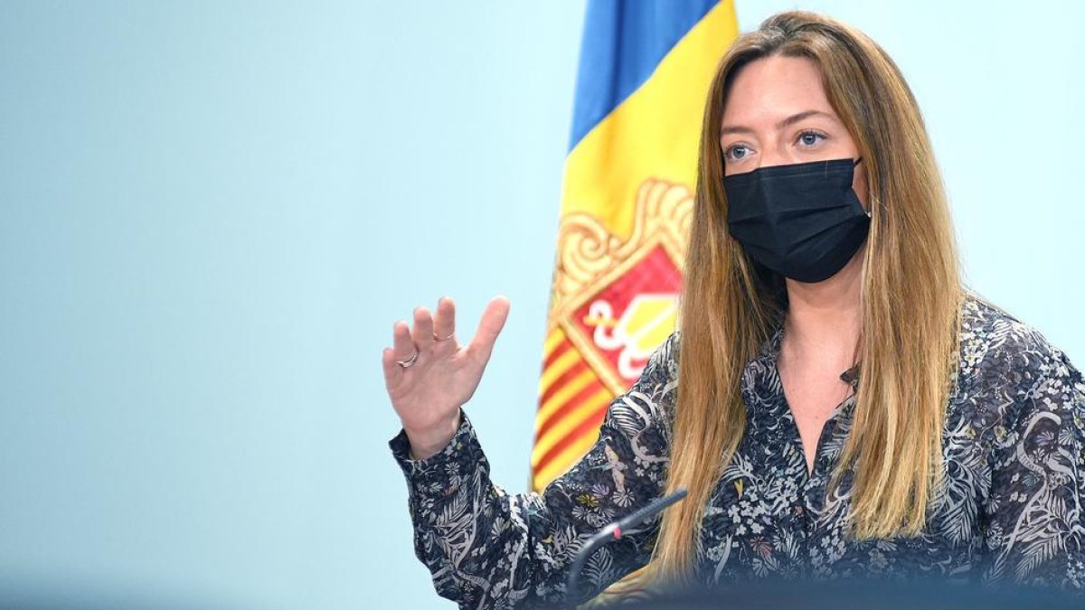 Helena Mas en l'actualització de dades aquest migdia