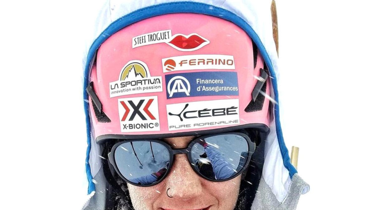 Stefi Troguet, positiu per Covid, posa el punt final a l'aventura del Dhaulagiri