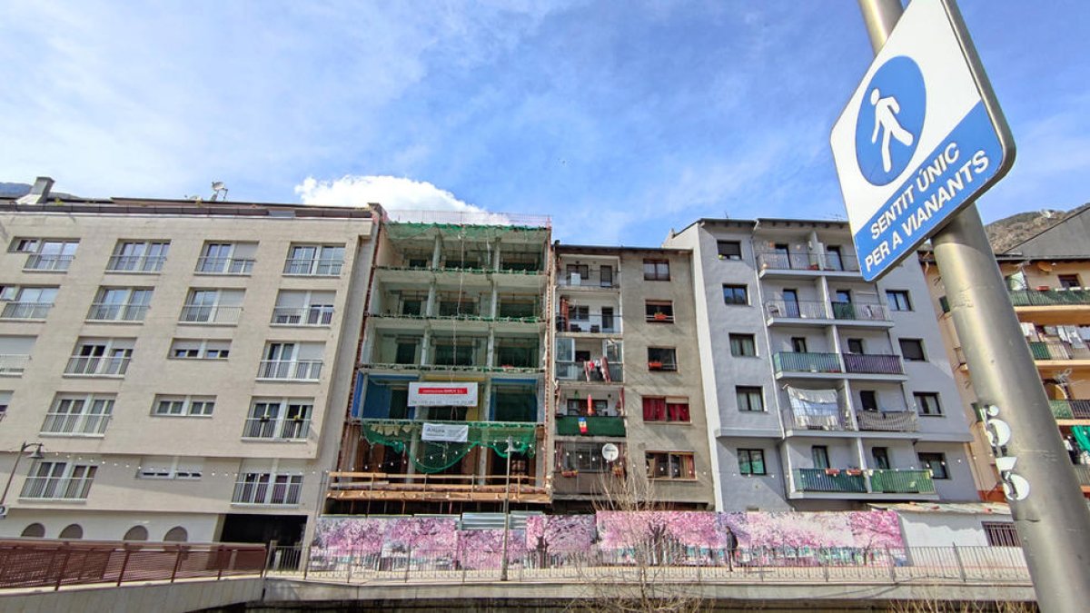 El PS vol que l'Institut de l'Habitatge tingui una funció d'assessor