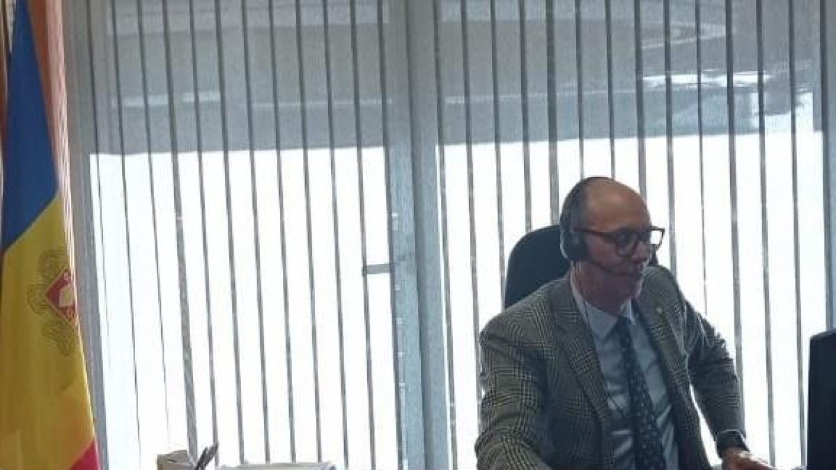 L'ambaixador Serra és reuneix amb representants alemanys