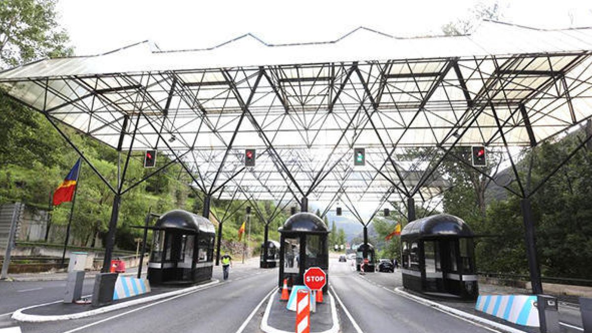 La República Txeca inclou Andorra a la llista vermella