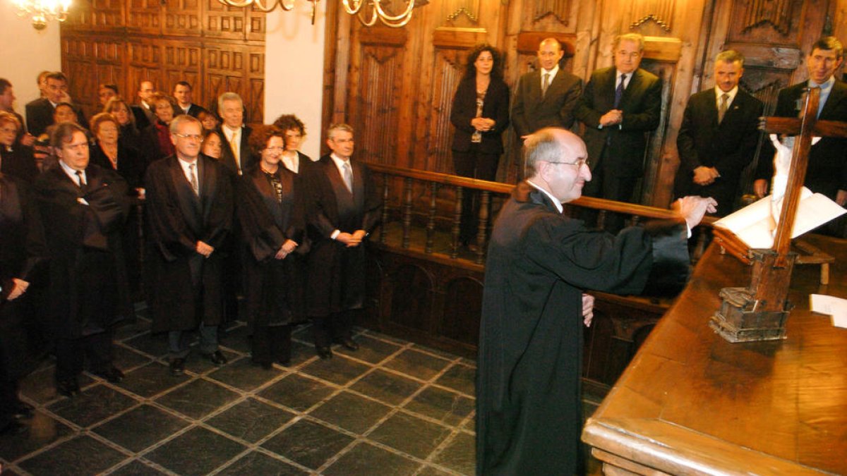 Plagnet serà magistrat emèrit quatre mesos més