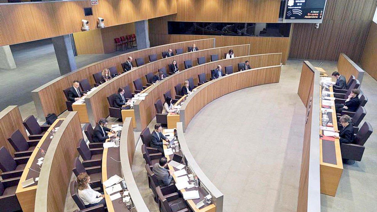 El reglament del Consell deixa les entitats fora de la comissió