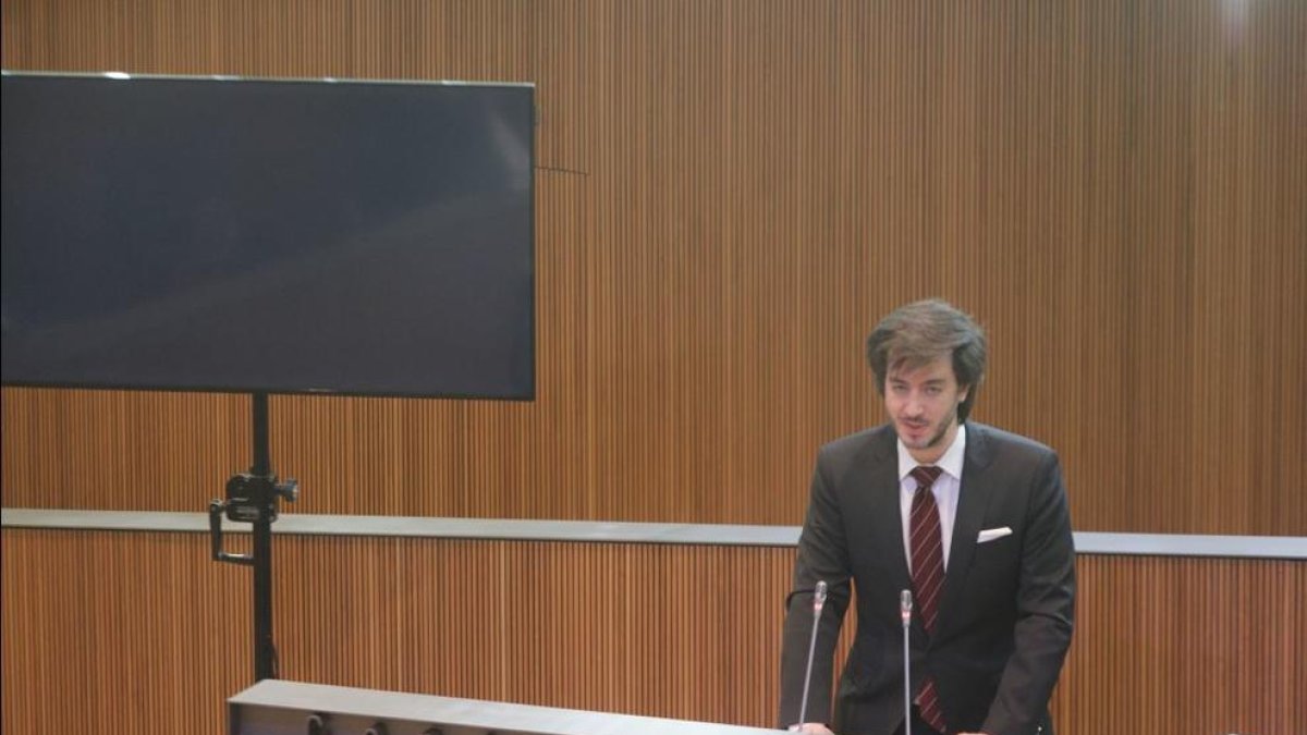 Carles Enseñat en la sessió de Consell aquesta tarda