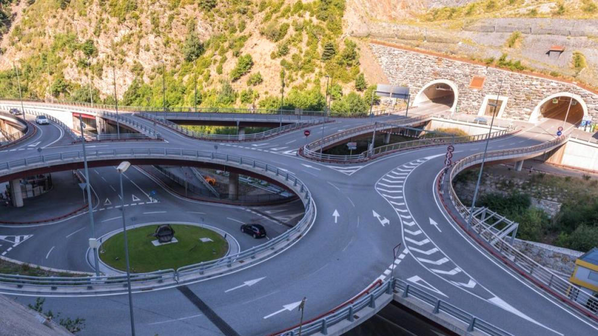 Una part de la xarxa viària del Principat