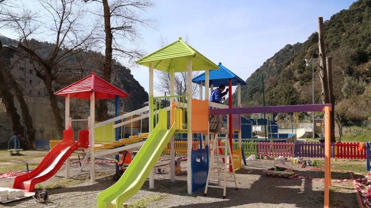 El parc del Prat del Senzill renovat