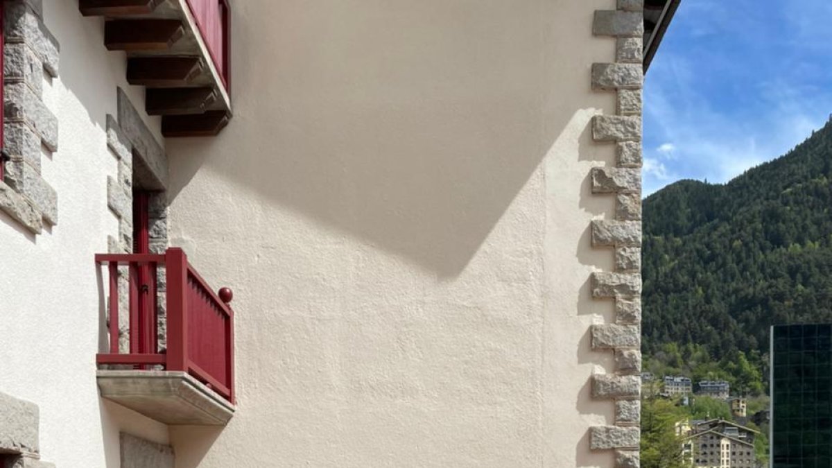 Entesa entre el Govern i el comú d'Escaldes-Engordany pel Dodge Fargo