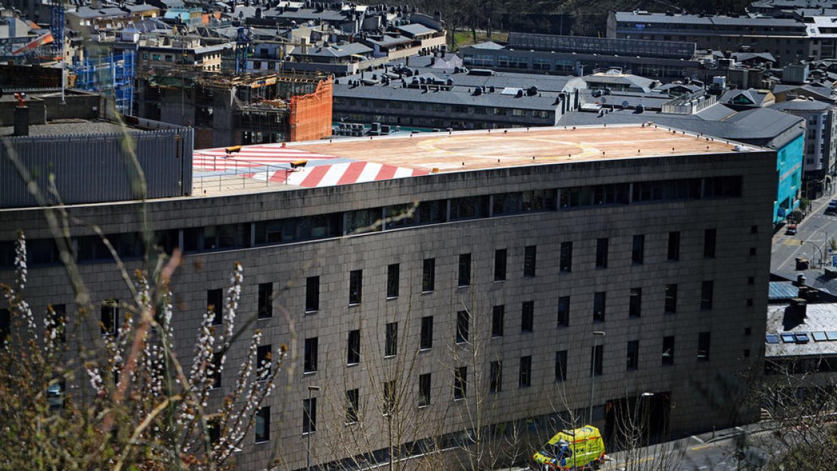Salut alerta del “moment crític” a les portes de Setmana Santa