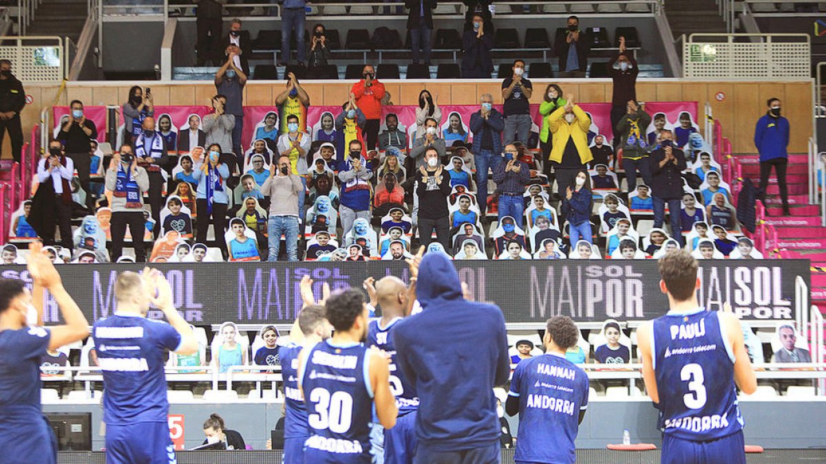 El MoraBanc ha de guanyar i esperar derrotes dels rivals