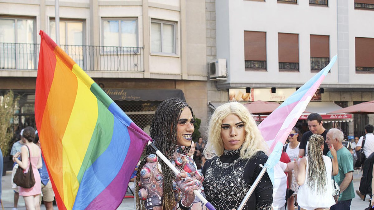 Els trans podran canviar de nom i gènere al Registre civil