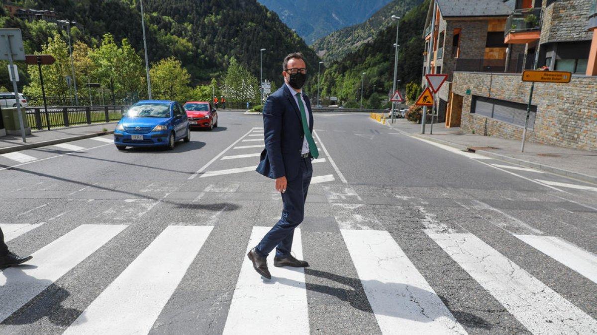 El Govern aparca el vial de la Massana