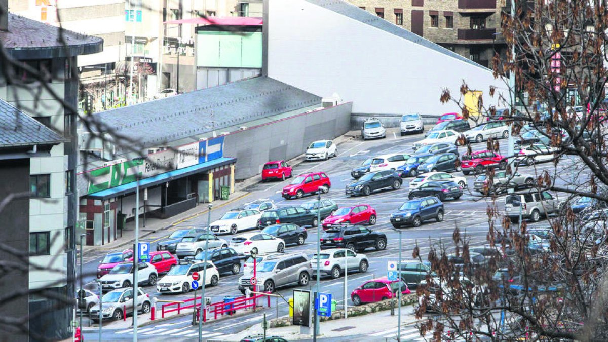 L'aparcament del Fener 1 deixarà de funcionar dimarts vinent