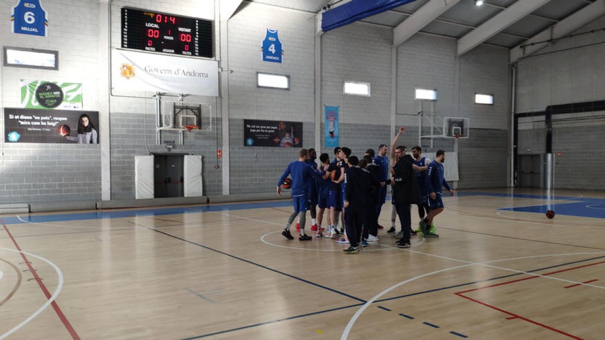 El MoraBanc entrena al Joan Alay