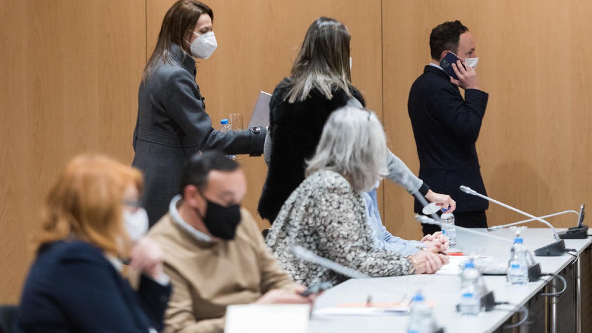 Govern es reuneix amb els hotelers. Xavier Espot