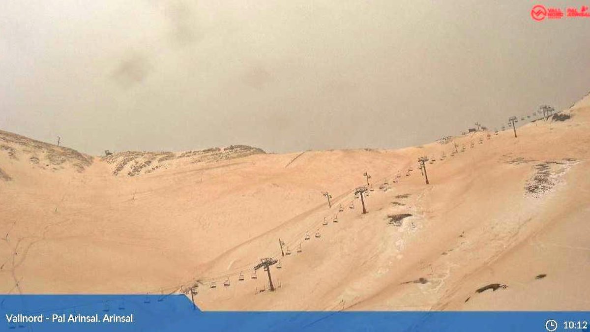 La calima i els negacionistes, als set tuits