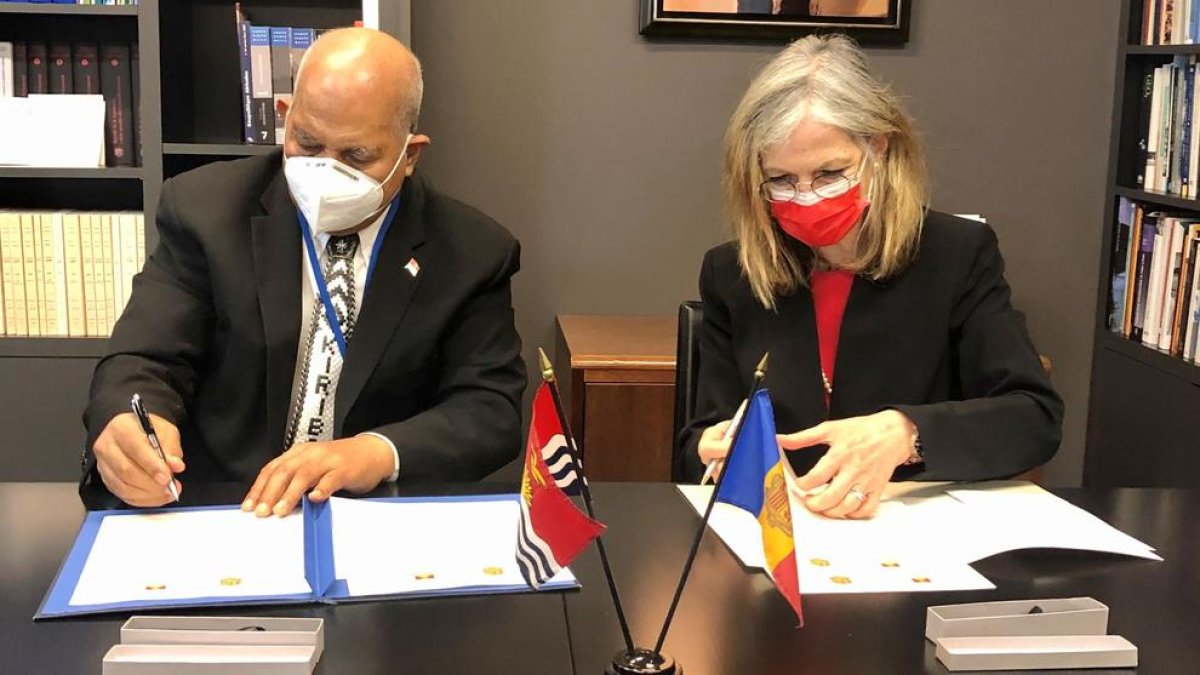 Elisenda Vives i Teburoro Tito aquest dijous a Nova York