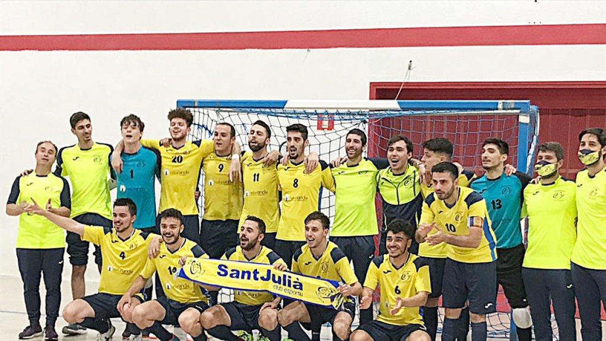 El CE Sant Julià tanca amb triomf 26 anys d'història (8-0)