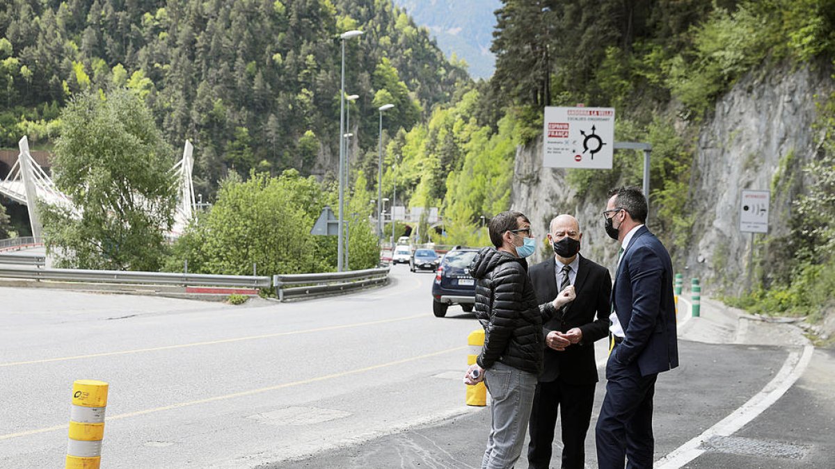 Mortés remarca que el triple carril d'Anyós “no és la solució definitiva”