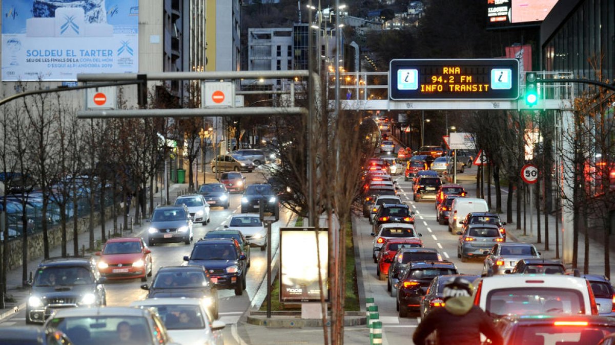 El límit de contaminació de l'aire s'ha superat 12 cops el 2021