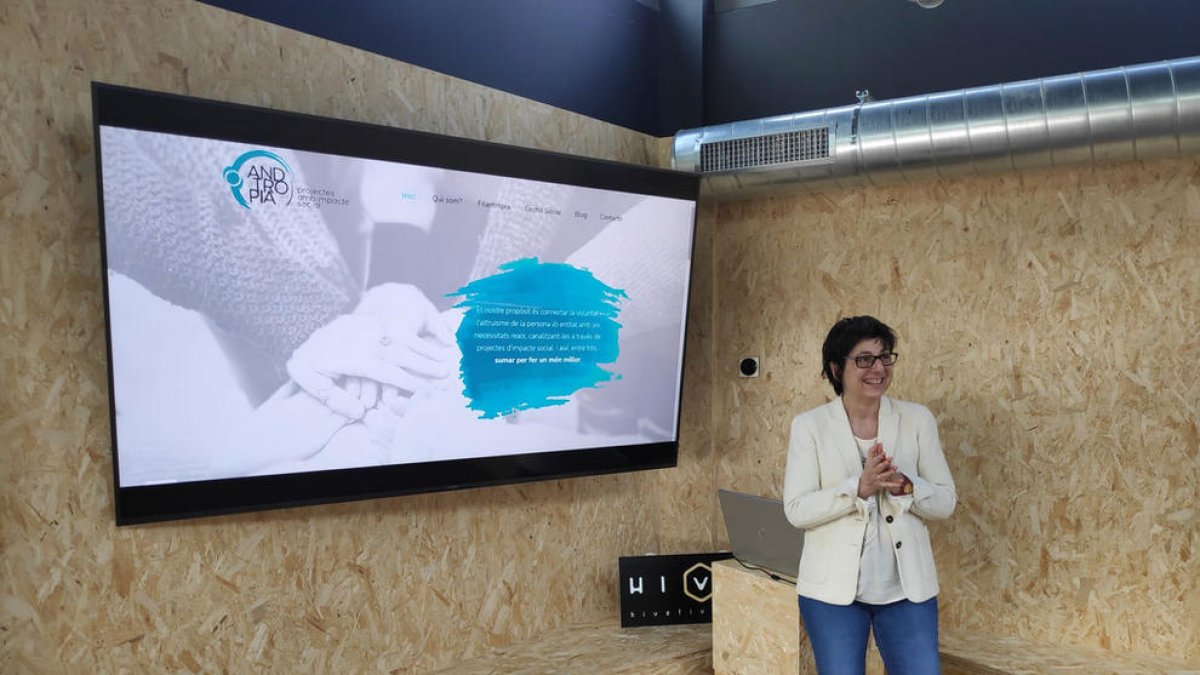 Unir-se amb la solidaritat