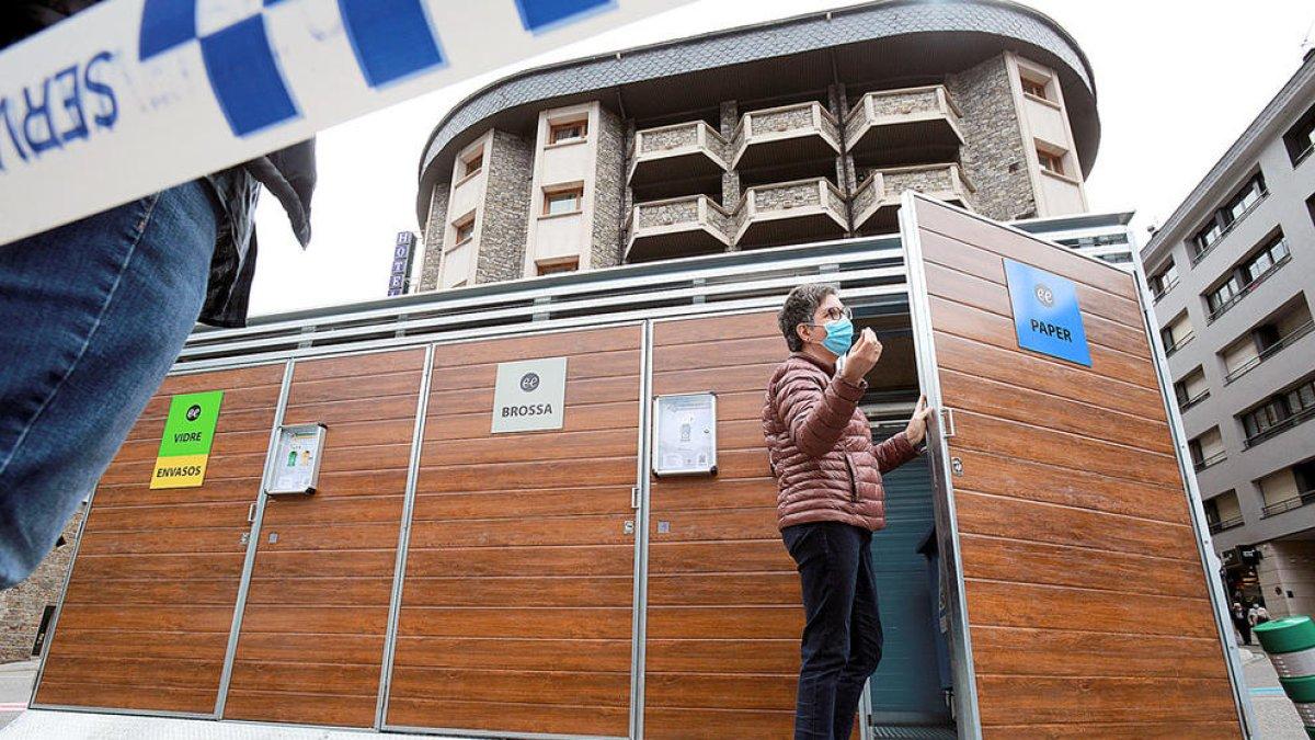 Les noves casetes d'escombraries només seran accessibles als veïns