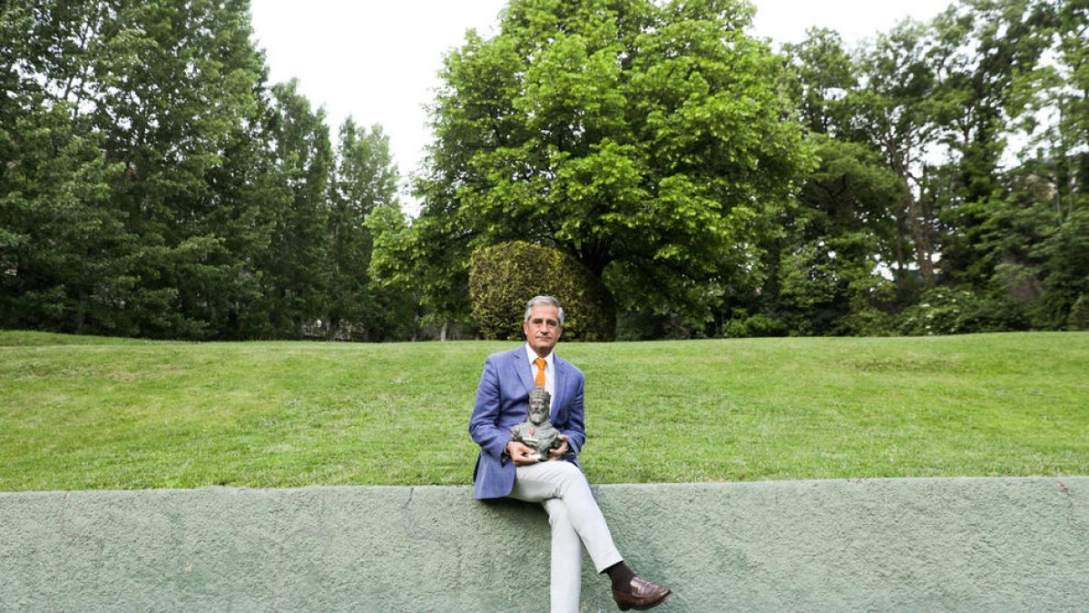 “Em vaig proposar escriure un relat que emocionés els lectors”