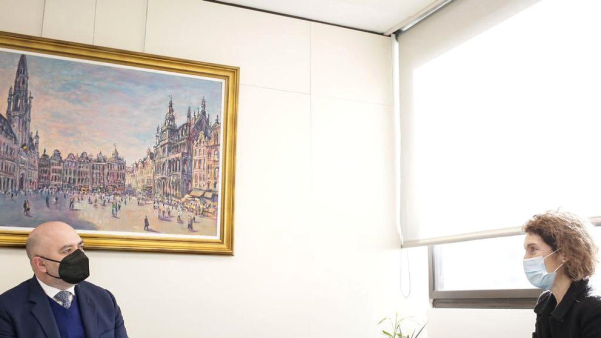 Ubach rep l'ambaixador dels Emirats Àrabs