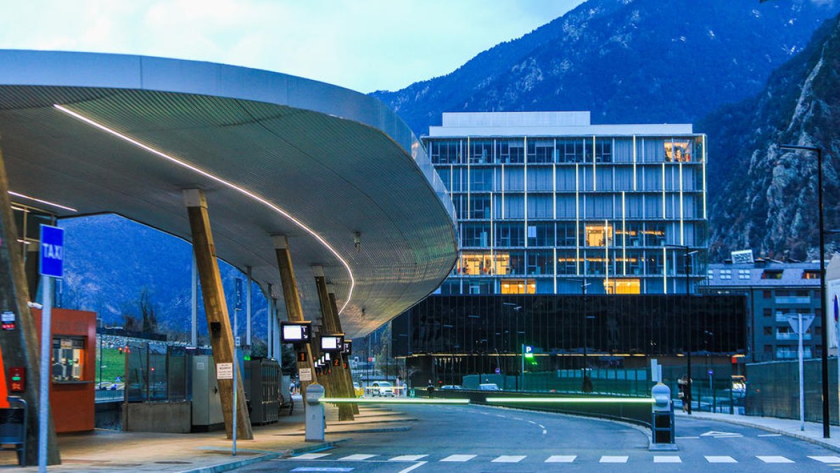 Estació Nacional d'Autobusos el desembre passat sense viatgers