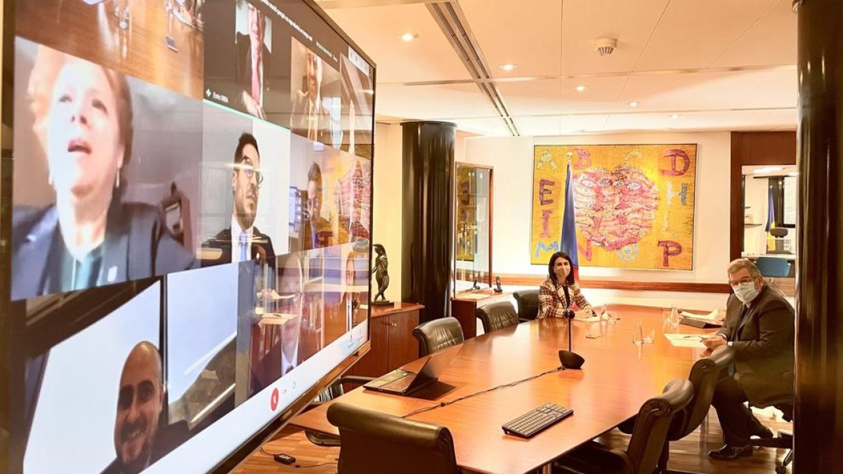 El comú aprova un nou reglament de prestacions per a famílies en risc d'exclusió social