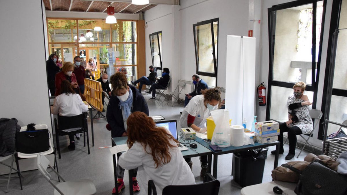 Brot a la Seu d'Urgell per la tradicional festa del 'birracrucis'