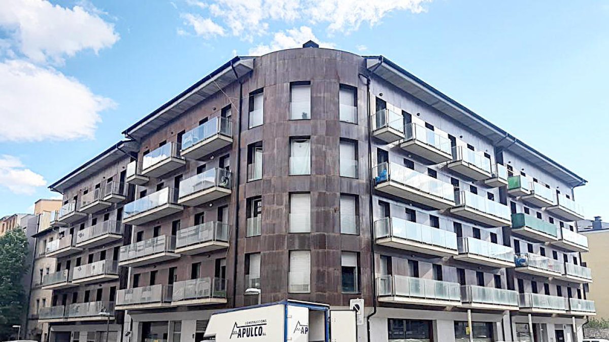 Paguen fins a 2.000 euros per desallotjar okupes de la Seu