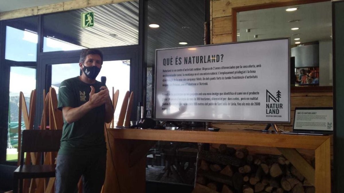 Xabier Ajona, a la roda de premsa