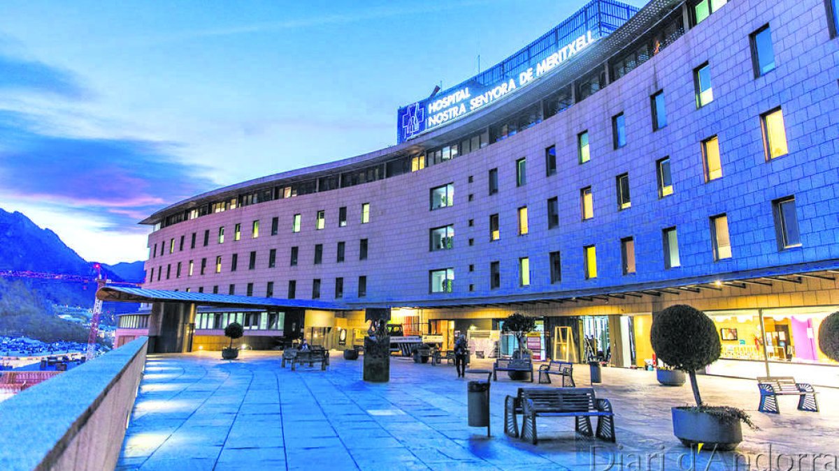 Assandca afirma que el radiooncòleg és un estalvi però no evitarà desplaçaments diaris