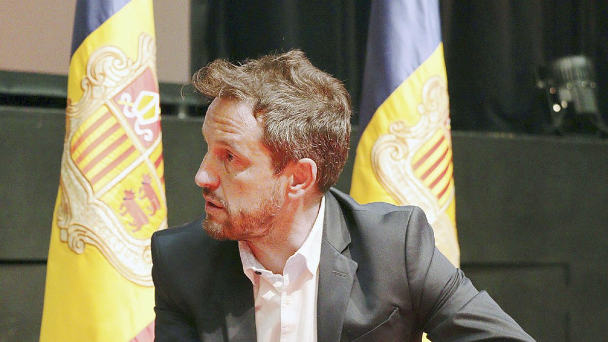 “M'hauria agradat tenir algú del comú d'Escaldes al comitè executiu”