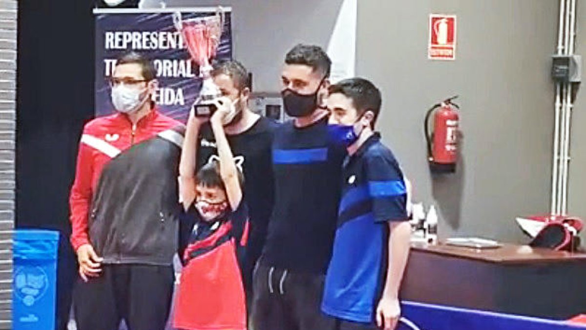 El Valls del Nord puja a Preferent i s'endú la lliga de Primera Provincial