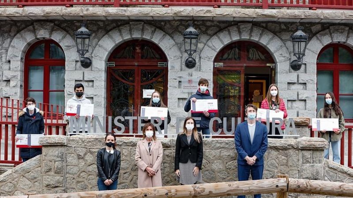 Guillem Estany i Helena Marsol guanyadors del Dictat nacional